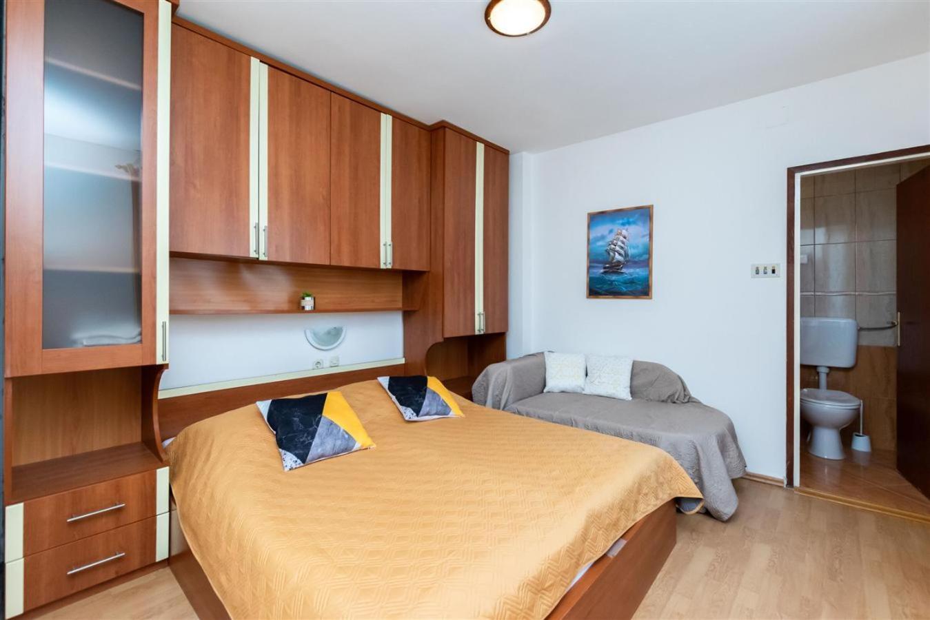 לופאר Apartment Dragan I Slavica מראה חיצוני תמונה